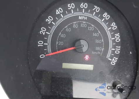 2010 Toyota Tundra Grade 5.7L V8 z USA, uszkodzony, nr VIN 5TFUY5F11AX118381